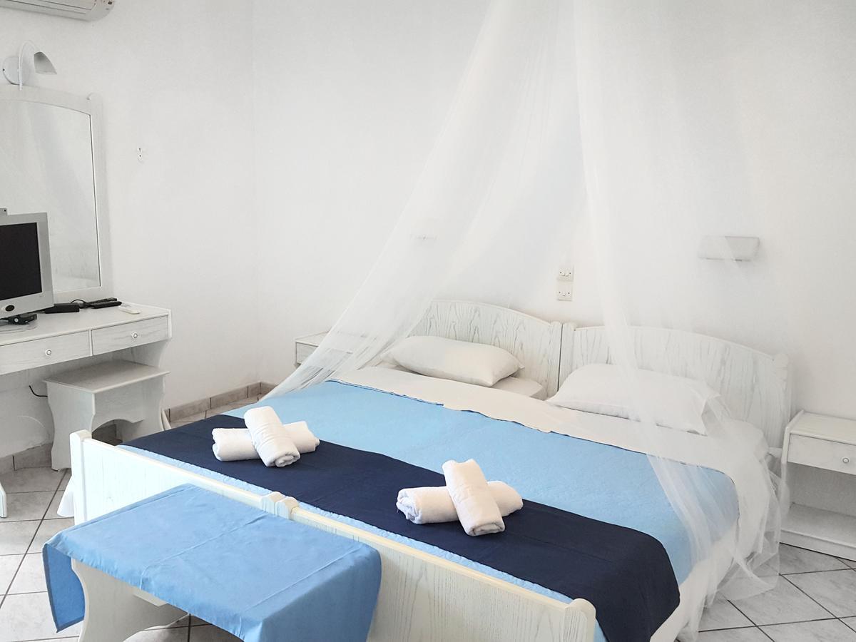אגיוס גורדיוס Apart Hotel Blumarin מראה חיצוני תמונה